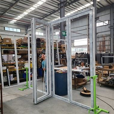 White Aluminium Doors And Windows